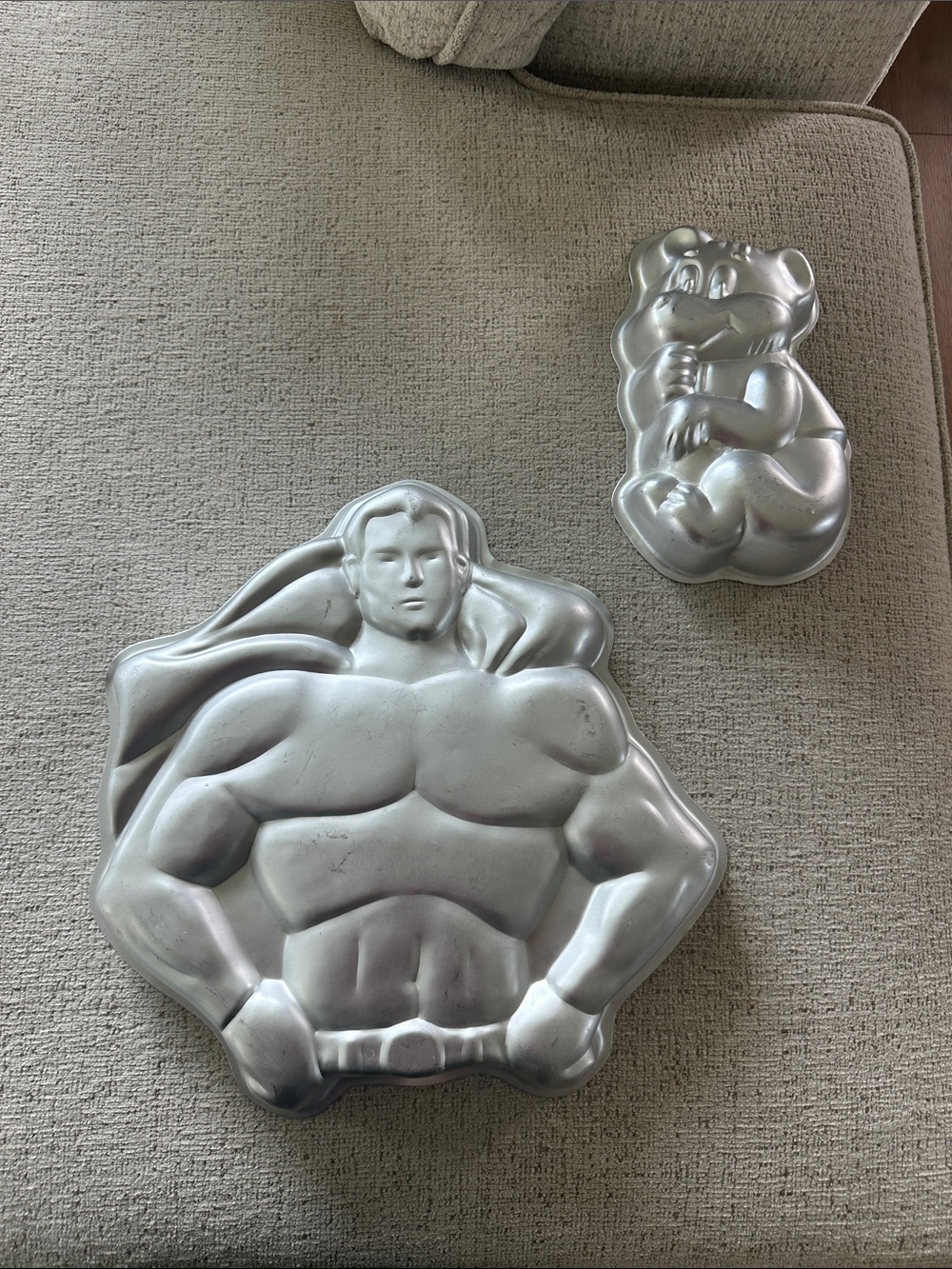 Vintage Wilton Cake Pan Lot - 1977 Superman & 1975 Honey Bear Aluminum Molds